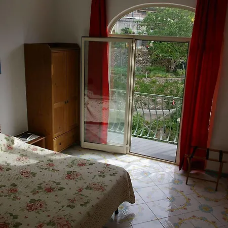 Venus 4* 波西塔諾