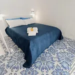 Venus 4*