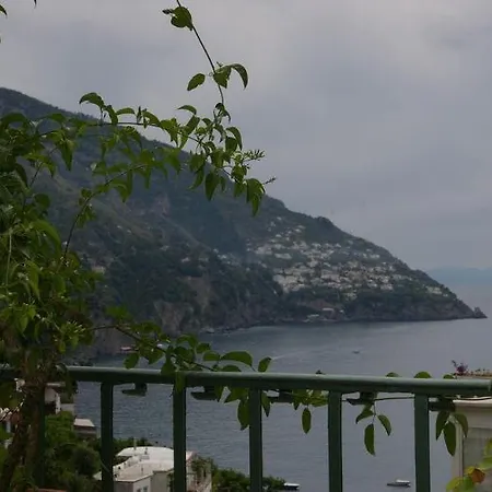Alojamento de Acomodação e Pequeno-almoço Venus Positano