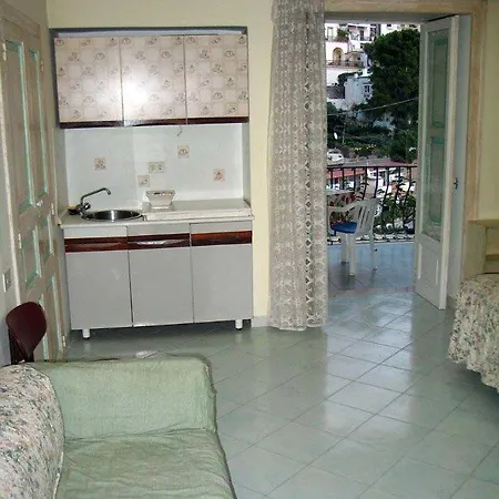 فندق مبيت وإفطار Venus 4*