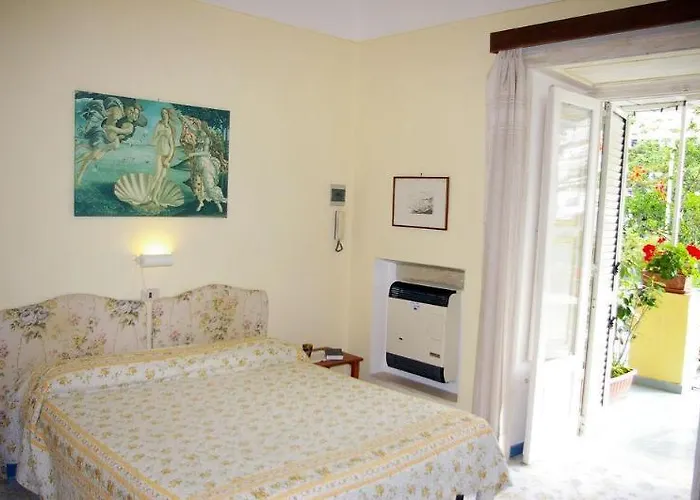 Venus 4* Positano