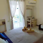 Venus بوسيتانو