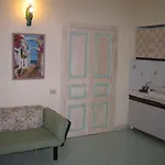 Couette-café Venus 4*