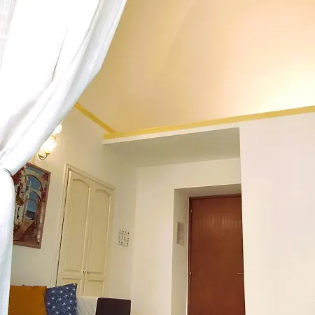 Venus 3*