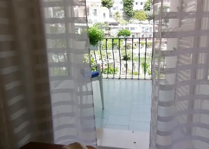 Alojamento de Acomodação e Pequeno-almoço Venus 4*